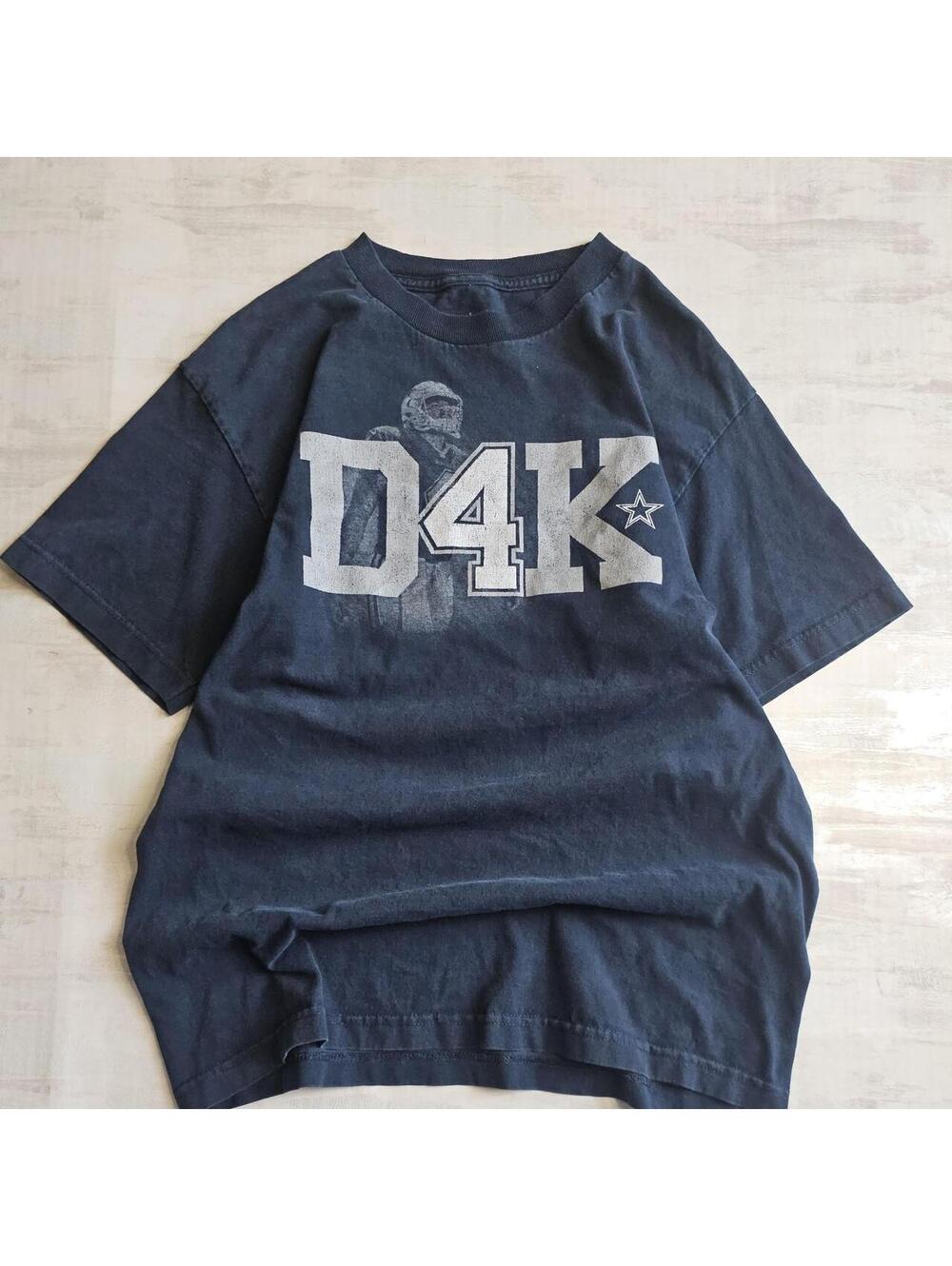 Title: vintage blue dallas cowboys graphic tee shirt